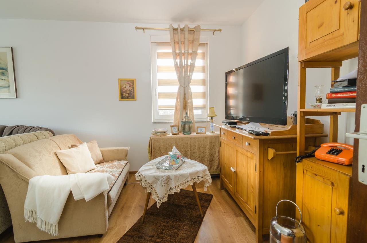 Apartment 10 Visoko Dış mekan fotoğraf