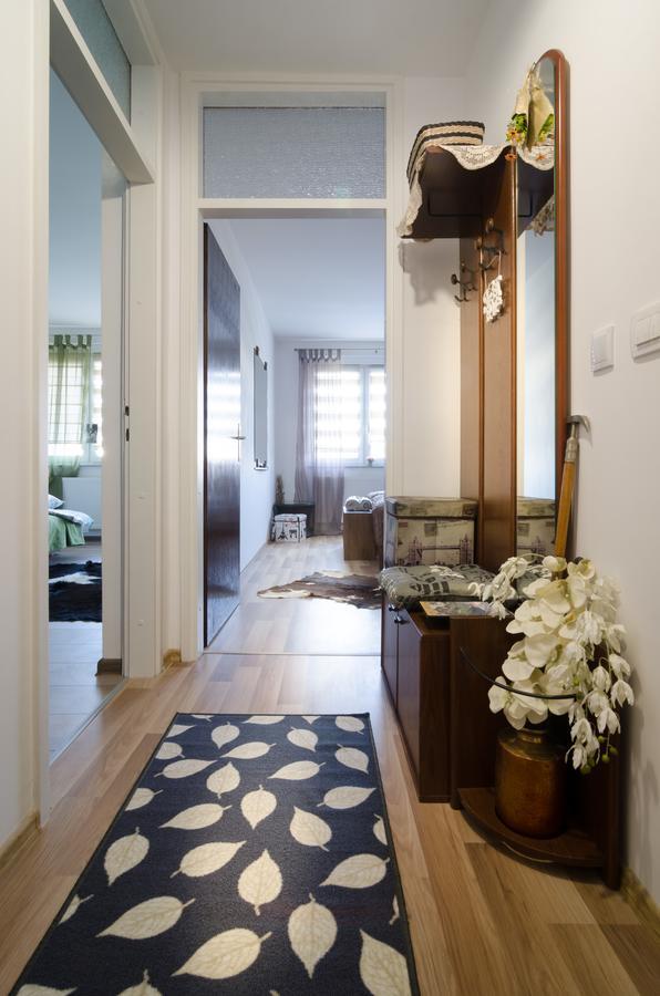 Apartment 10 Visoko Dış mekan fotoğraf